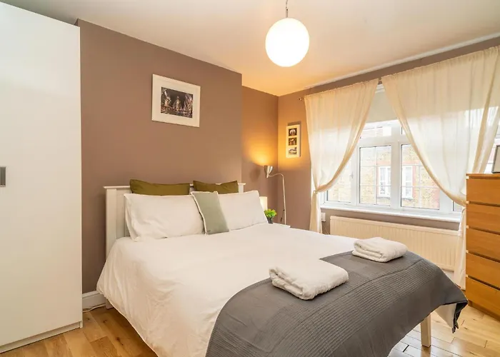 Location! 2 Bed/2Bath - Pro Host